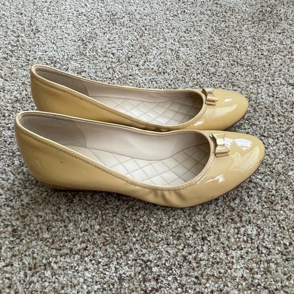Cole Haan Grand Patent Leather Wedge Pump Size Padded